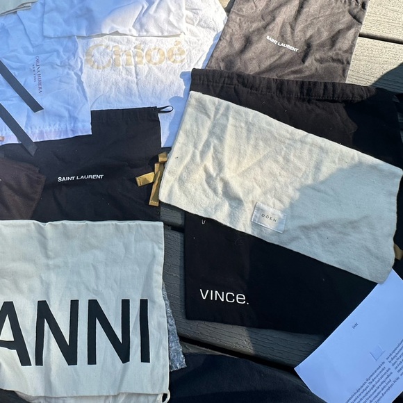 Designer dust bag lot - Chloe , Ganni, Stuart Weitzman , saint laurent - Picture 7 of 8